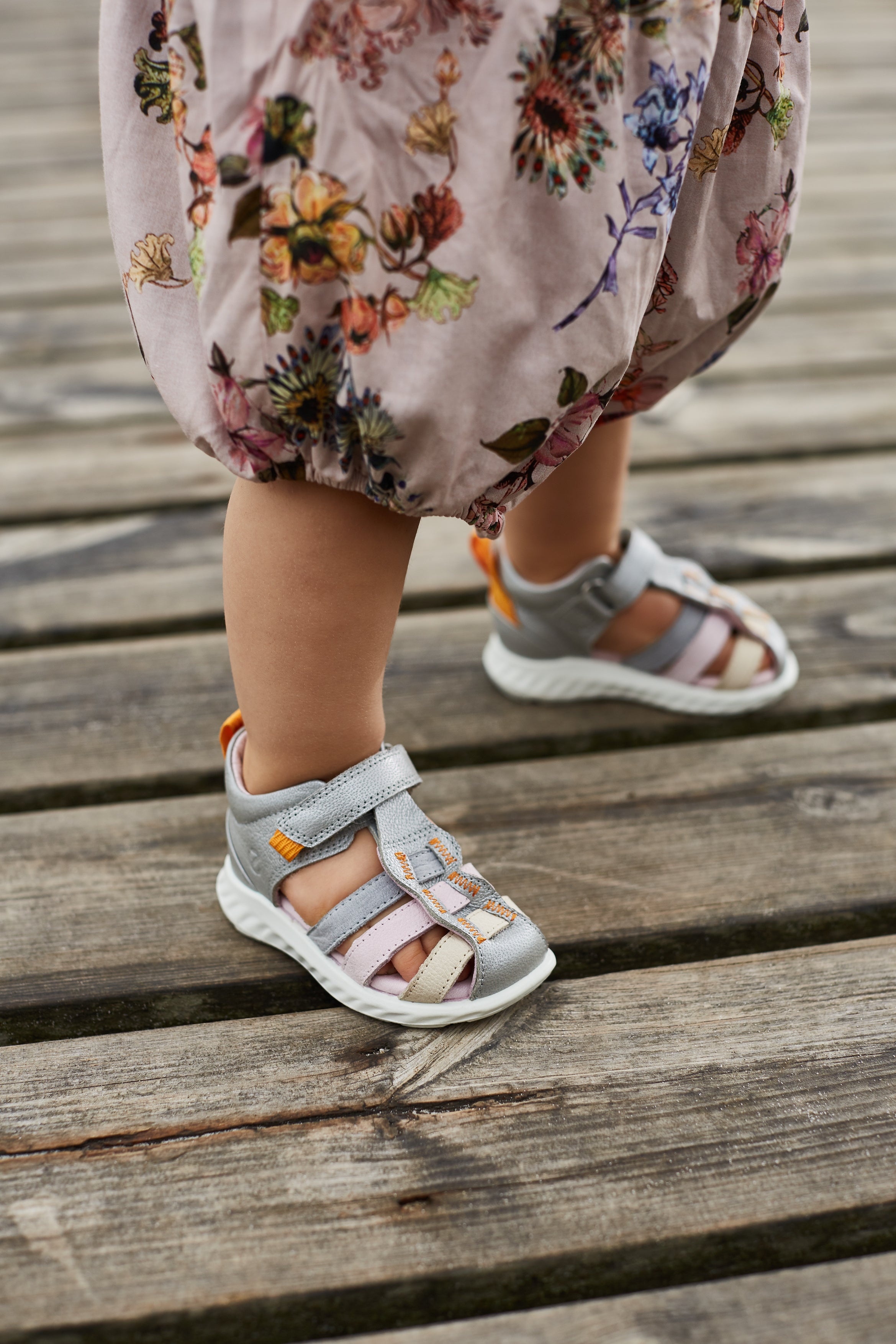 Ecco toddler outlet sandals